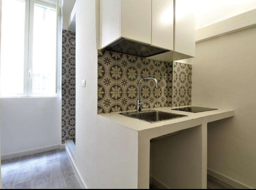 נאפולי Central Guest House מראה חיצוני תמונה