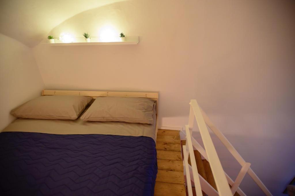 נאפולי Central Guest House מראה חיצוני תמונה