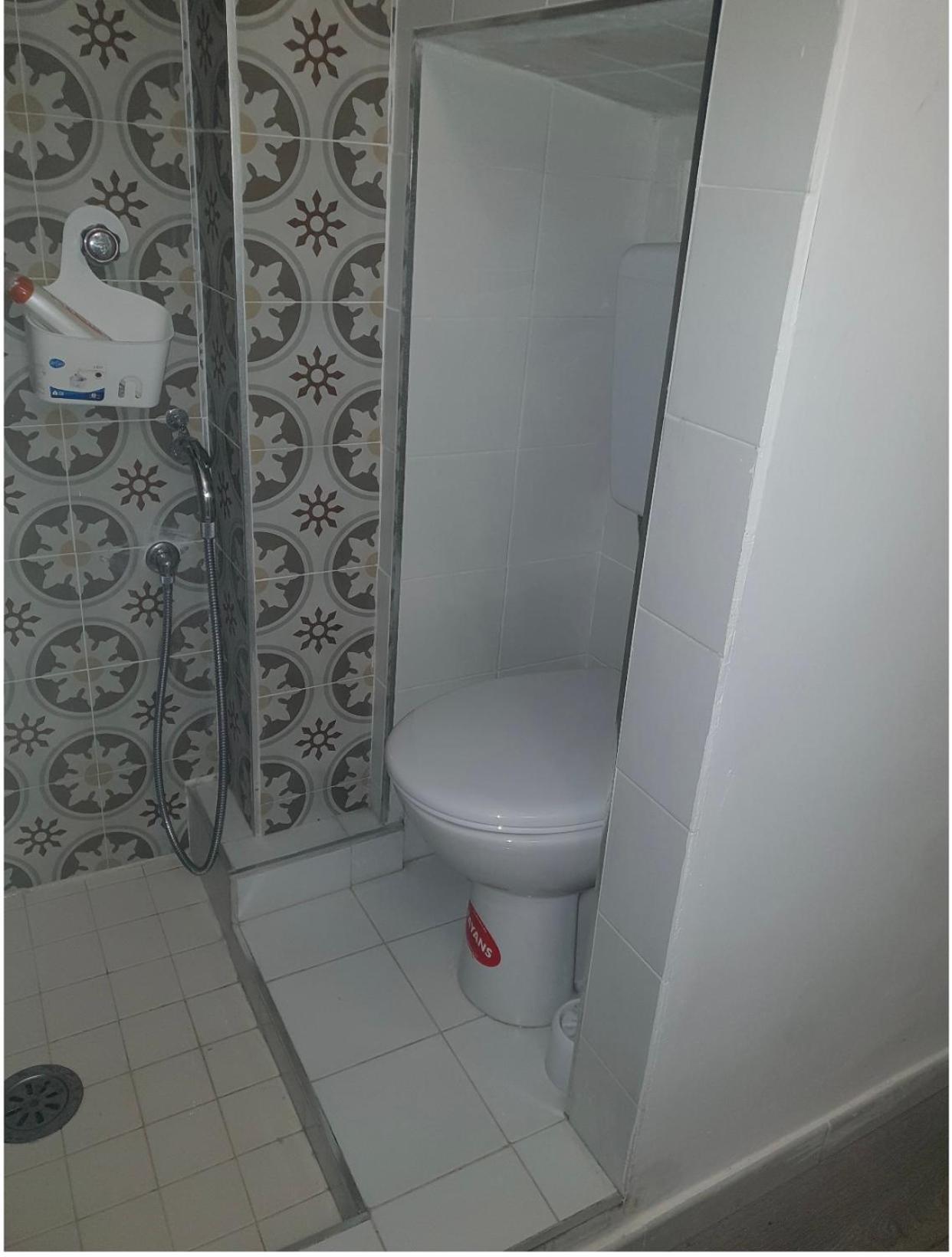 נאפולי Central Guest House מראה חיצוני תמונה