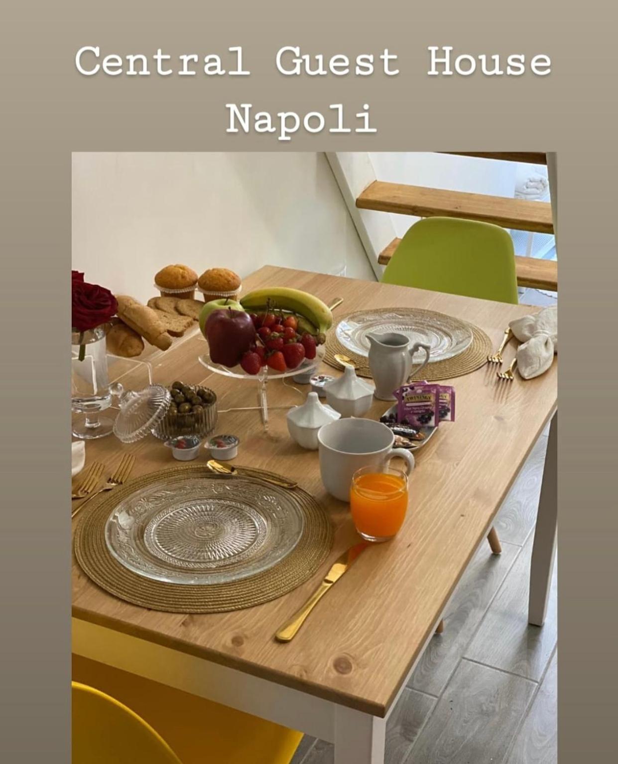 נאפולי Central Guest House מראה חיצוני תמונה
